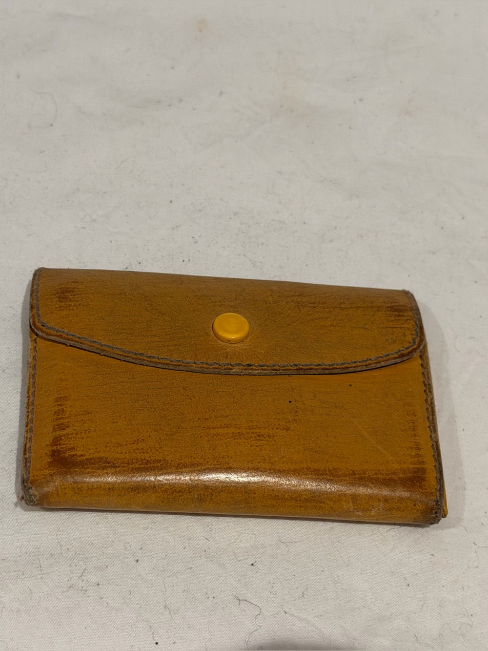 Vintage Compact Mustard Yellow Leather Card Wallet hand made in Germany